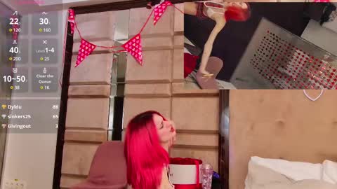 Snapshot of cassiefoxx_ chatting on February 2025 10:10:01 PM Cassie online show from February 2025 10:10:01 PM