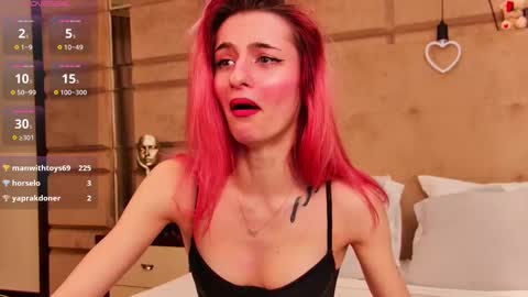 Snapshot of cassiefoxx_ chatting on March 2025 01:37:02 AM Cassie online show from March 2025 01:37:02 AM