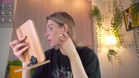 Im Cassie3 online show from March 2026 07:54:02 AM