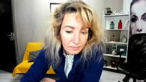 CassieJonas online show from October 2025 02:44:01 AM