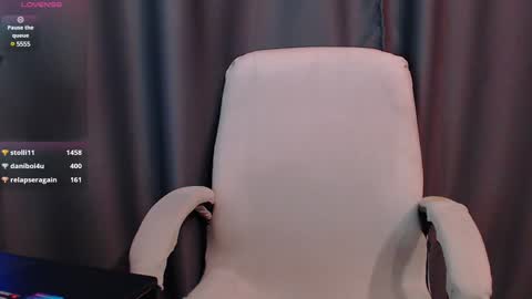 Snapshot of cassiemich chatting on December 2024 10:47:02 PM Cassie online show from December 2024 10:47:02 PM