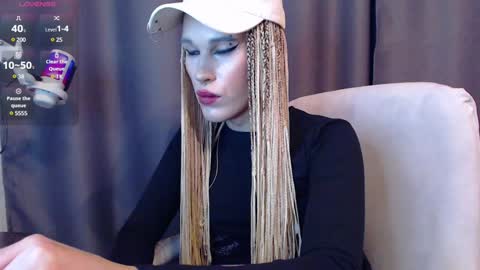 Snapshot of cassiemich chatting on December 2024 07:46:02 PM Cassie online show from December 2024 07:46:02 PM