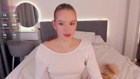 Snapshot of cassietyler chatting on November 2025 10:39:02 AM Angel 3 online show from November 2025 10:39:02 AM