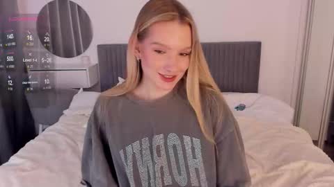 Snapshot of cassietyler chatting on November 2025 11:05:01 AM Angel 3 online show from November 2025 11:05:01 AM