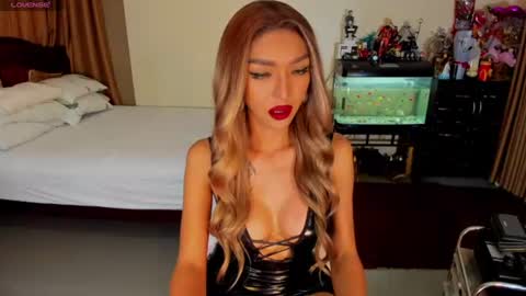 CassieValbalera online show from June 2026 12:06:02 AM