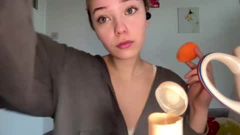 Olivia online show from February 2026 08:14:01 AM