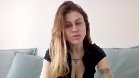 cat_888 online show from May 2026 06:41:02 AM