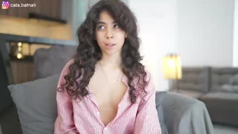 Snapshot of cata_batnati chatting on June 2026 02:10:02 PM Catalina online show from June 2026 02:10:02 PM