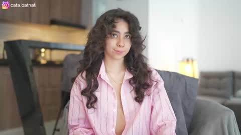 Snapshot of cata_batnati chatting on June 2026 02:01:01 PM Catalina online show from June 2026 02:01:01 PM
