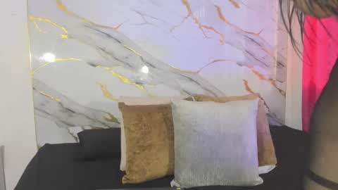 Snapshot of cata_gil1 chatting on November 2025 07:01:02 PM cata_gil1 online show from November 2025 07:01:02 PM