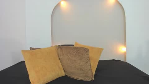 Snapshot of cata_gil1 chatting on February 2026 06:56:01 PM cata_gil1 online show from February 2026 06:56:01 PM