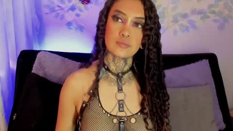 Cata green model independient online show from December 2024 09:49:02 PM