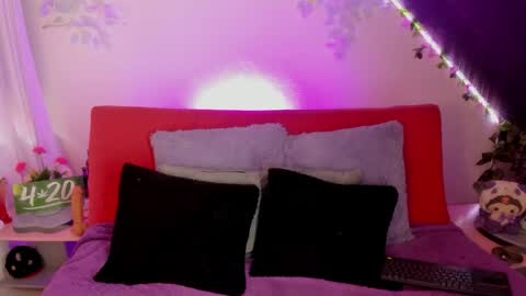 Cata green model independient online show from January 2025 08:51:01 PM