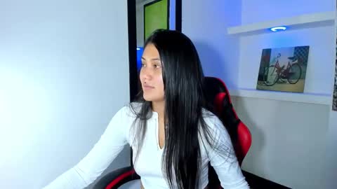 Snapshot of catalehia_milk chatting on February 2026 07:40:01 PM C A T A L E H I A online show from February 2026 07:40:01 PM