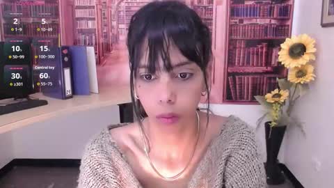 Queen Catalella online show from October 2025 04:09:02 AM