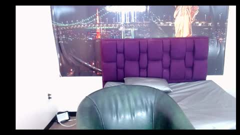 Queen Catalella online show from February 2026 03:21:02 AM