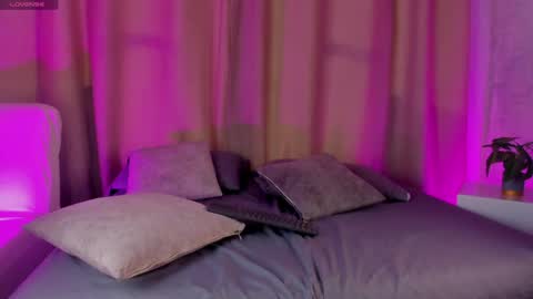 Snapshot of catalella_rouse chatting on April 2026 08:37:02 PM catalella_rouse online show from April 2026 08:37:02 PM