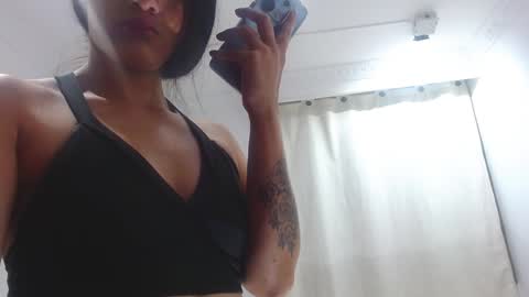 Snapshot of cataleyalove_ady chatting on January 2025 02:48:02 AM cataleyalove_ady online show from January 2025 02:48:02 AM