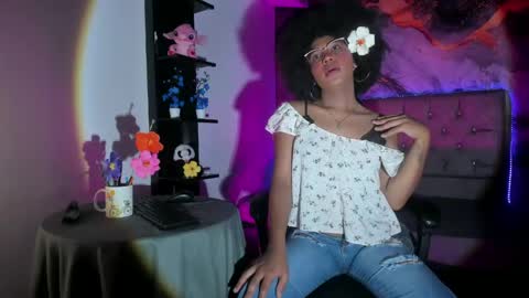 cataleyamoon_ online show from June 2026 08:00:01 PM