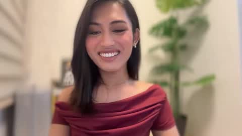 catalina2605 online show from November 2025 06:51:01 PM