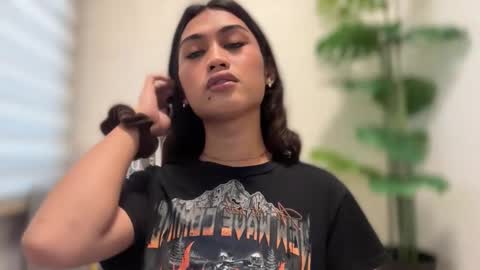 catalina2605 online show from November 2025 11:38:01 PM