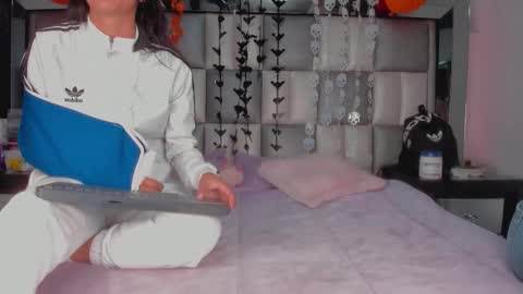 Cata online show from October 2025 03:41:01 PM