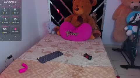 Catalina  online show from March 2025 01:31:02 AM