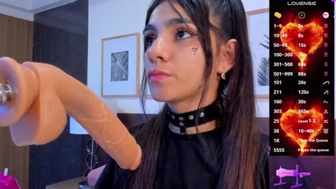 Snapshot of catalina_whore chatting on December 2024 01:58:02 AM Catalina online show from December 2024 01:58:02 AM