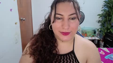 Snapshot of catalinamarpi45 chatting on July 2026 05:31:02 AM cataleya online show from July 2026 05:31:02 AM