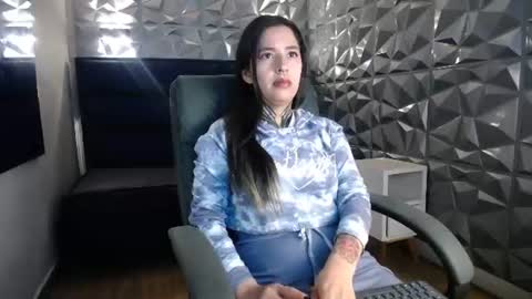 Snapshot of catarina_a chatting on July 2026 11:59:01 AM catarina online show from July 2026 11:59:01 AM