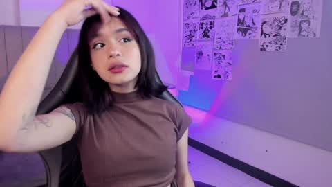 Snapshot of catarsiss_moon chatting on January 2025 08:05:02 PM Cat online show from January 2025 08:05:02 PM