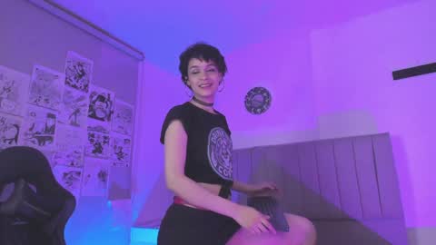 Snapshot of catarsiss_moon chatting on January 2025 11:29:01 PM Cat online show from January 2025 11:29:01 PM