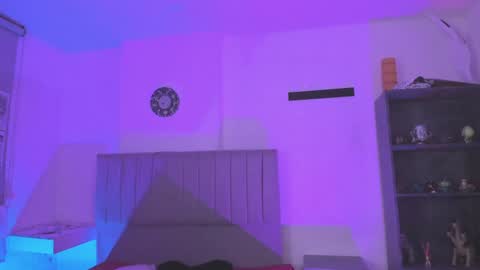 Snapshot of catarsiss_moon chatting on January 2025 02:36:01 AM Cat online show from January 2025 02:36:01 AM