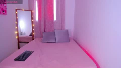 Snapshot of catbaby888_ chatting on June 2026 02:07:01 PM online show from June 2026 02:07:01 PM