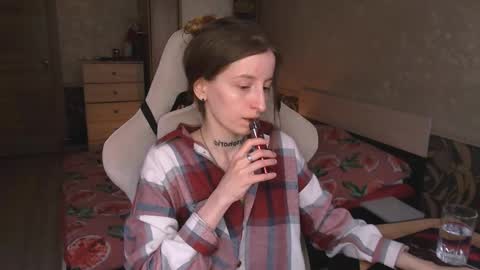 Snapshot of cath_dysphoria_ chatting on April 2026 11:34:01 AM CATH online show from April 2026 11:34:01 AM