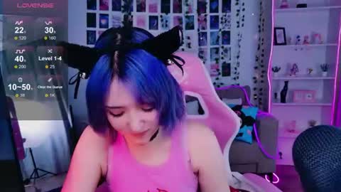 Snapshot of catharinejones chatting on July 2026 01:28:01 PM KettieHi My name is Katie I love drawing and I can play the guitar. And love dancing online show from July 2026 01:28:01 PM