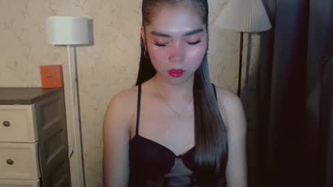 catherine_365 online show from November 2025 06:30:02 PM