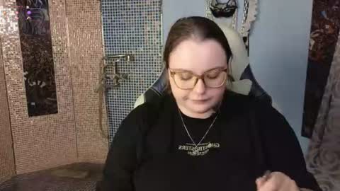 Snapshot of catherineclaire chatting on August 2026 04:12:02 PM catherineclaire online show from August 2026 04:12:02 PM