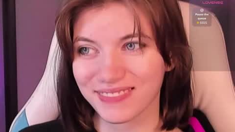 Snapshot of cathybarnes chatting on October 2025 06:44:01 AM cathybarnes online show from October 2025 06:44:01 AM