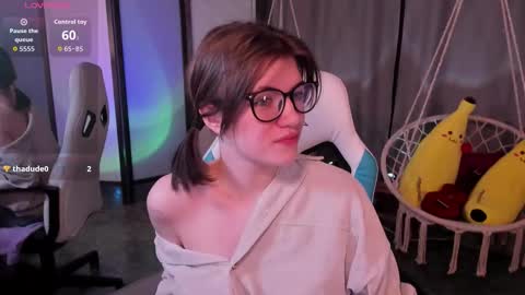 Snapshot of cathybarnes chatting on November 2025 06:26:02 AM cathybarnes online show from November 2025 06:26:02 AM