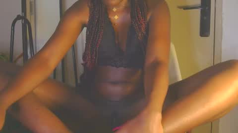 Snapshot of cathynoir chatting on September 2025 02:15:02 AM catrine online show from September 2025 02:15:02 AM