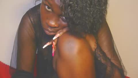 Snapshot of cathynoir chatting on September 2025 02:05:01 AM catrine online show from September 2025 02:05:01 AM