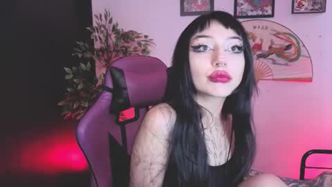 Snapshot of cati_petite chatting on July 2026 04:39:33 PM Cati help me reach my goal of 100 thumbs up again 3 online show from July 2026 04:39:33 PM