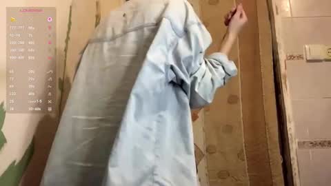 Snapshot of catinagaznes chatting on October 2025 09:26:02 PM Lola online show from October 2025 09:26:02 PM