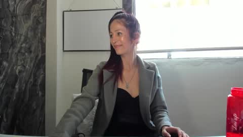 Snapshot of catt_evans1 chatting on December 2024 09:45:01 PM CATT EVANS online show from December 2024 09:45:01 PM