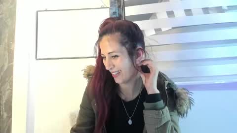 Snapshot of catt_evans1 chatting on December 2024 06:24:02 AM CATT EVANS online show from December 2024 06:24:02 AM