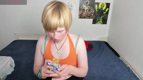 cattie_w_ online show from November 2025 02:06:01 AM