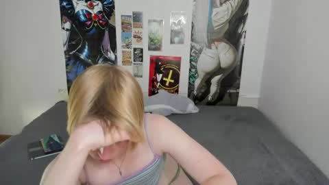 cattie_w_ online show from July 2026 01:08:01 AM