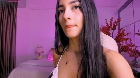 Snapshot of cattleyya_catt chatting on June 2026 07:37:02 PM Catty online show from June 2026 07:37:02 PM
