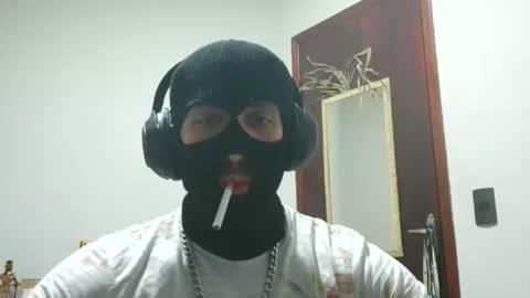 Carlos A online show from October 2025 03:18:02 AM